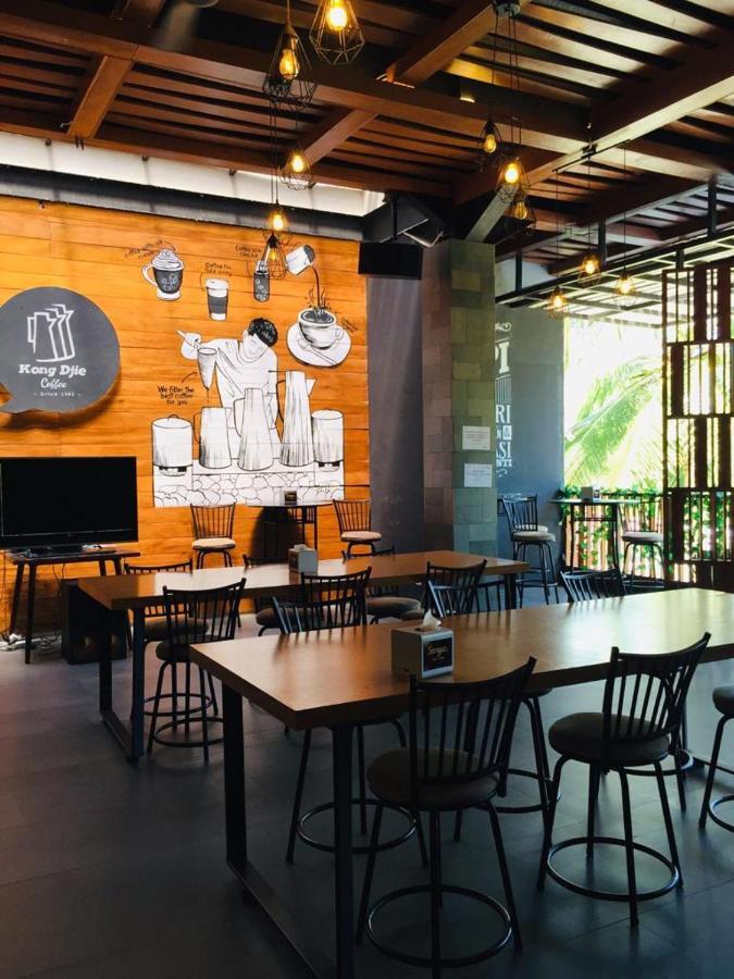 Quins Style Resort Belitung Tanjungbinga Exteriör bild
